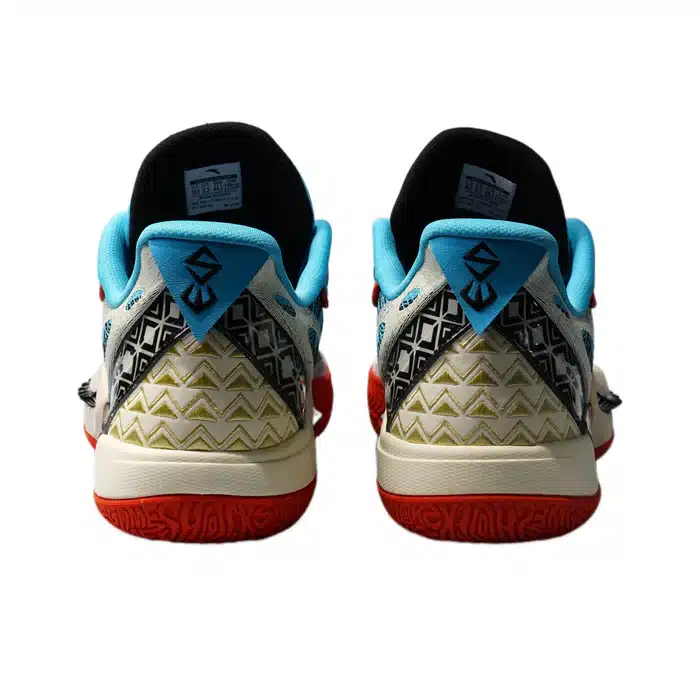 ANTA KYRIE IRVING SHOCK WAVE 6 PRO BLUE